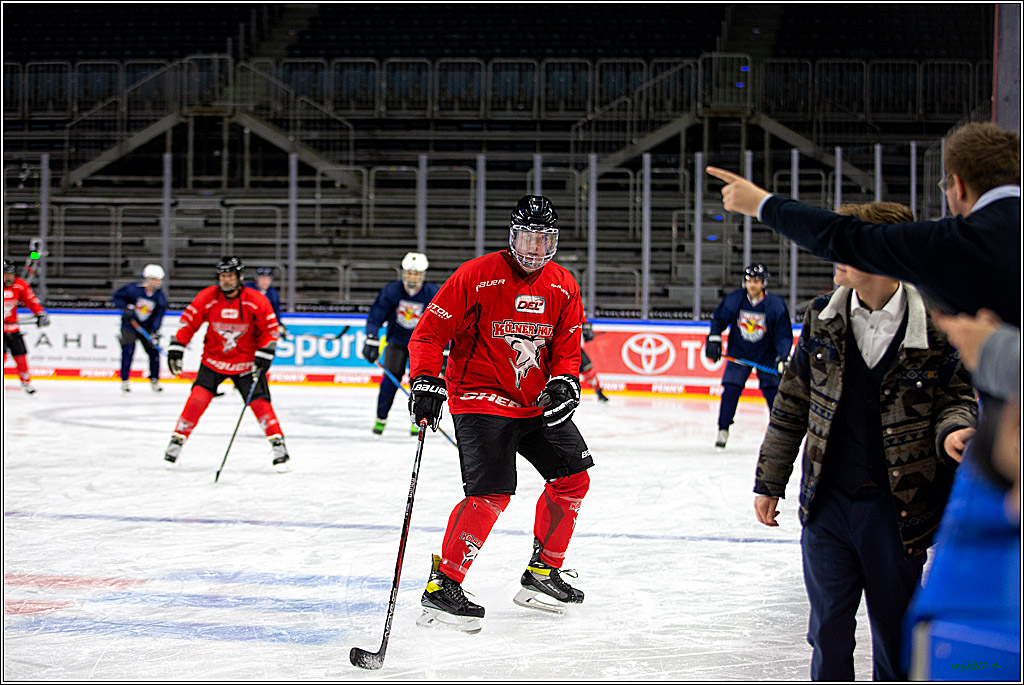 PENNY DEL; Koelner Haie- Red BUll Muenchen Sponsorenspiel; Koeln, 08.11.2022